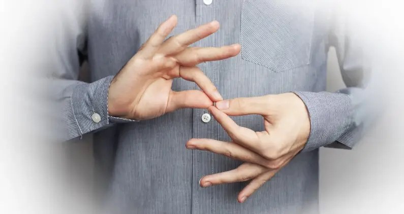 Intrpretes de lengua de signos: clave para la accesibilidad