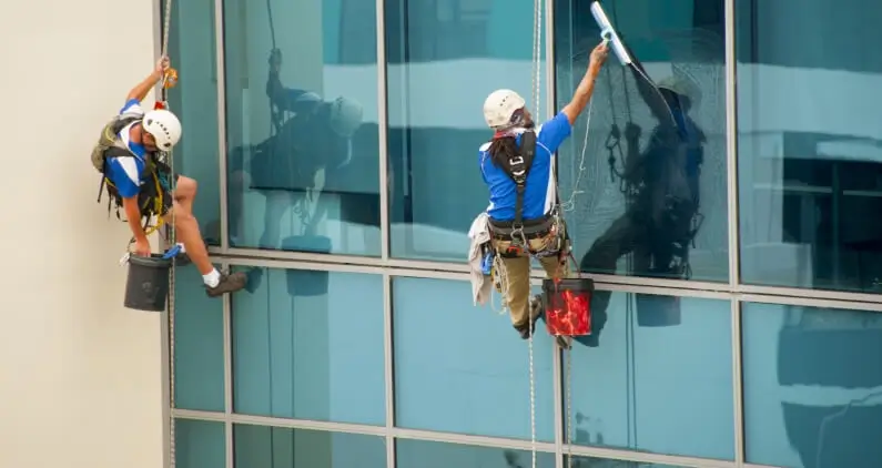 Limpieza profesional de cristales qu debes saber?