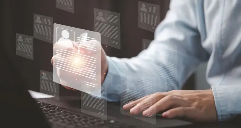 La Protección de Datos en currículums La Protección de Datos en currículums