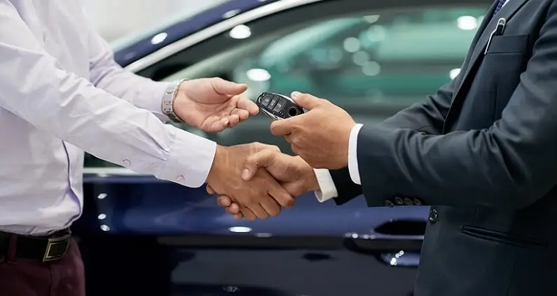 �Qu� servicios incluye el renting de coches?