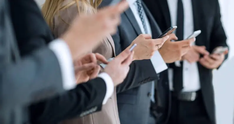 Renting tecnolgico: conoces el alquiler de mviles?