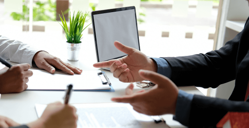Ventajas de contratar un gestor online Ventajas de contratar un gestor online
