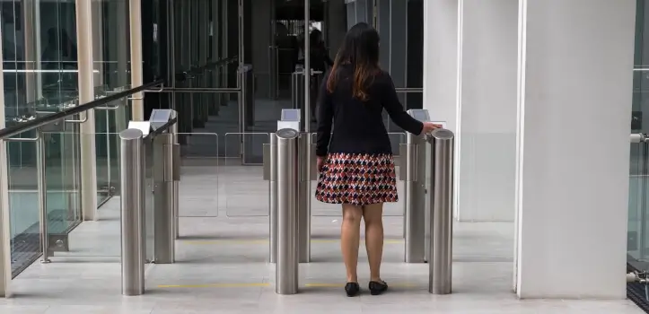 Control de acceso automatizado