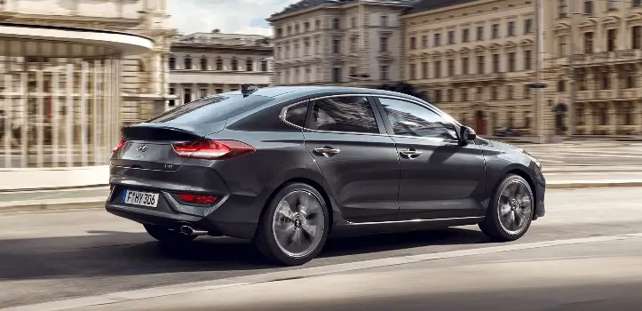 Renting de Hyundai i30 Fastback