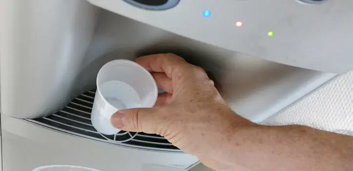 Disfruta de 3 meses gratis de agua en tu empresa