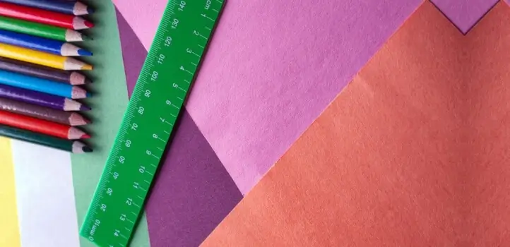 													Material y mobiliario de oficina	