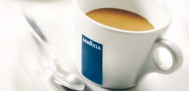 C�psulas de caf� Lavazza + m�quina �Aut�ntico caf� italiano en tu oficina!