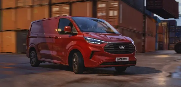 Renting de Ford Transit Custom Van hbrido enchufable