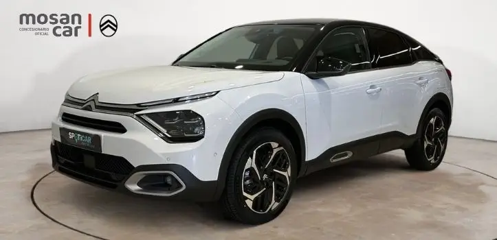 Renting de Citron C4 MHEV