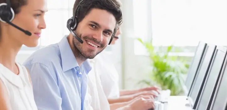 Call & Contact Center para la atenci�n de tus clientes 365/24