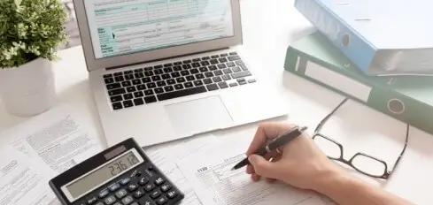 Asesora online fiscal, laboral y contable