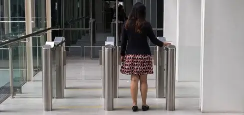 Control de acceso automatizado