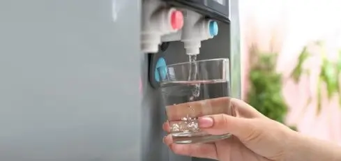 Dispensadores de agua conectados a la red